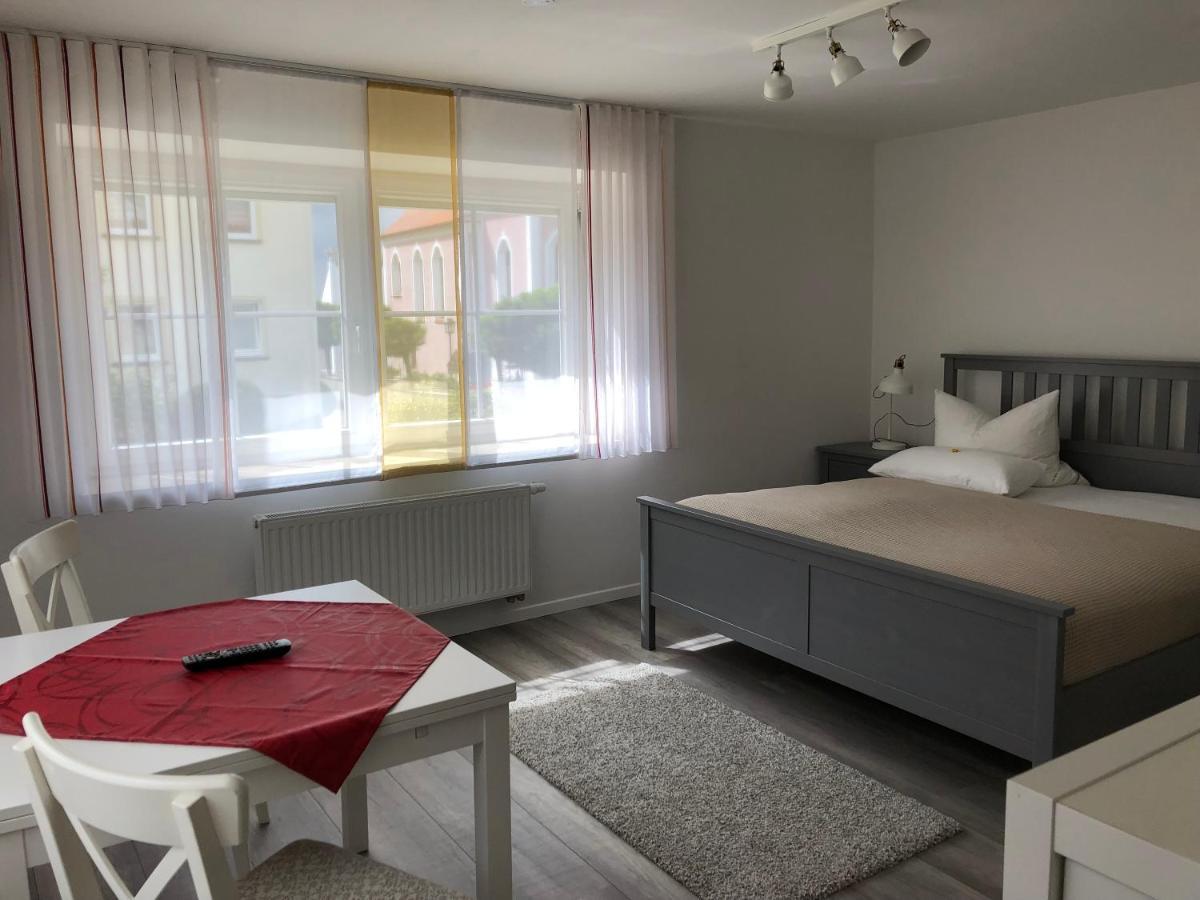 Apartmentvermietung Ingrid Bolkart - Voehlino 2 Illertissen Esterno foto